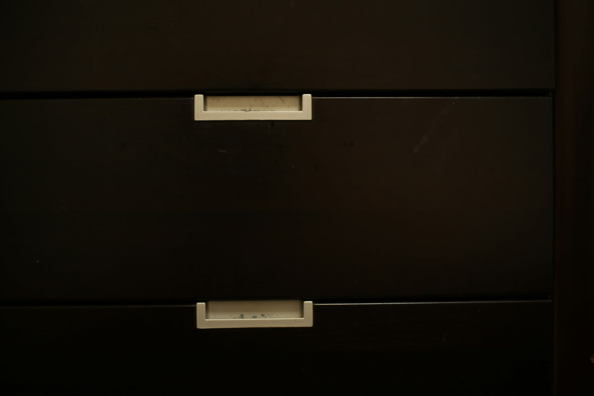 How to Measure Cabinet Handles and Pulls: A Sizing Guide