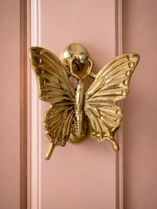 MOTYL - Solid Brass Butterfly Door Knocker