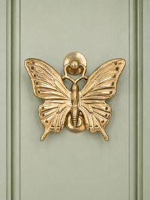 MOTYL - Solid Brass Butterfly Door Knocker