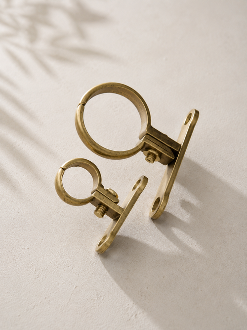 ASTA - Brass Pipe Bracket