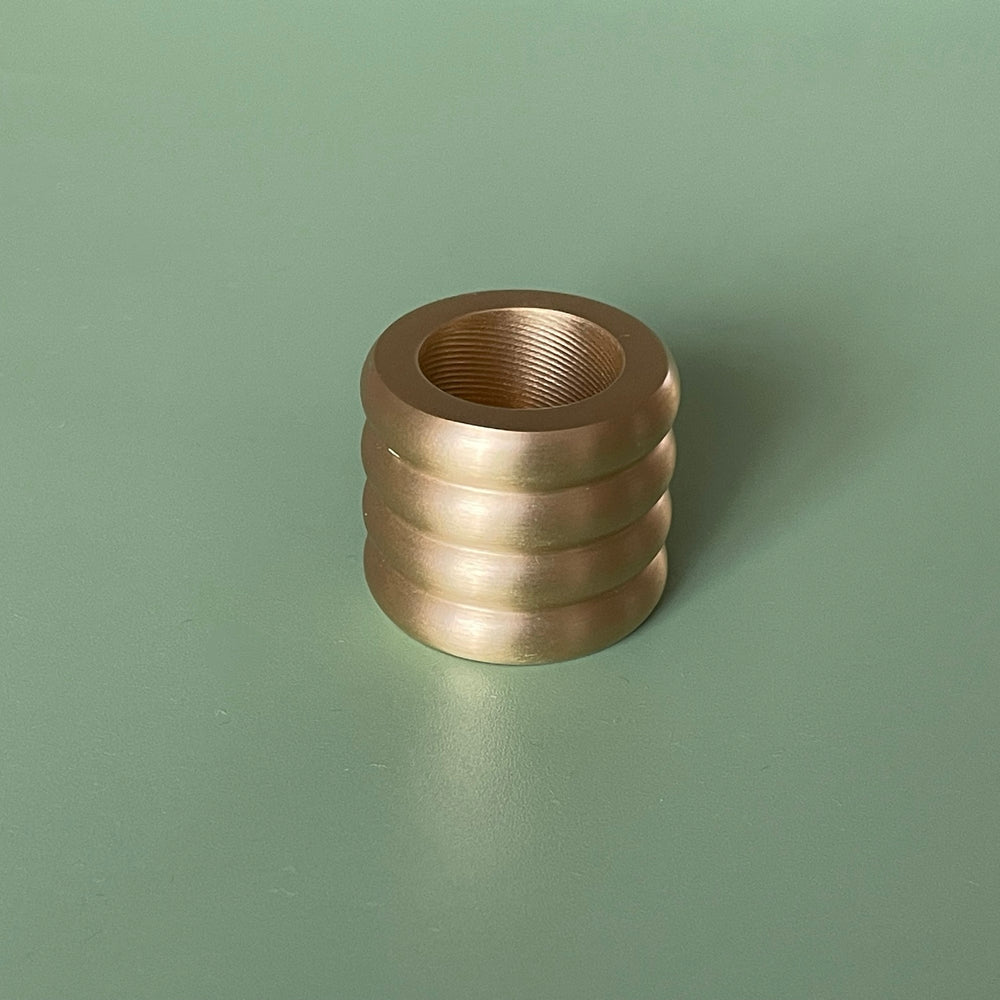 SKJELL - Brass Candle Holder