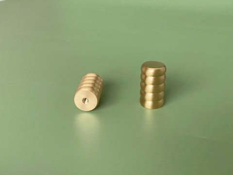 REVBEN - Ribbed Brass Coat Peg