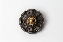 VALMUE - Cast Iron Flower Doorbell