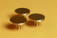 TORSTEN - Circular Brass Knob