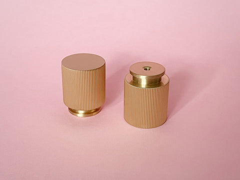 TUNG - Grooved Solid Brass Knob
