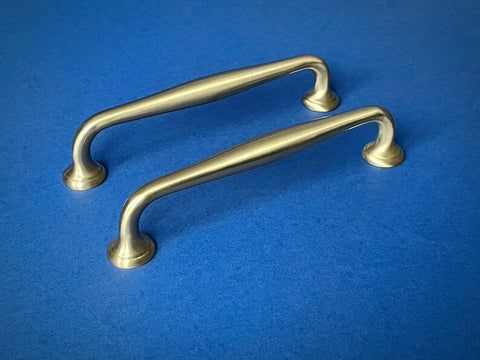 MYK - Minimalist Brass Handle