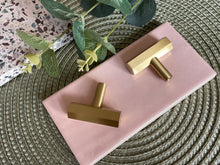 LINNEA - Brass Hexaganol T pull